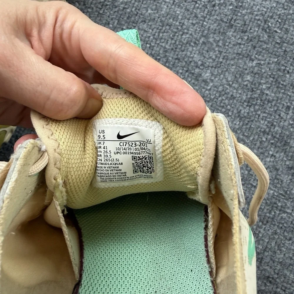 Nike React Vision CI7523-201‎ Mens 9.5 Beige Green Lifestyle Sneakers Y2K